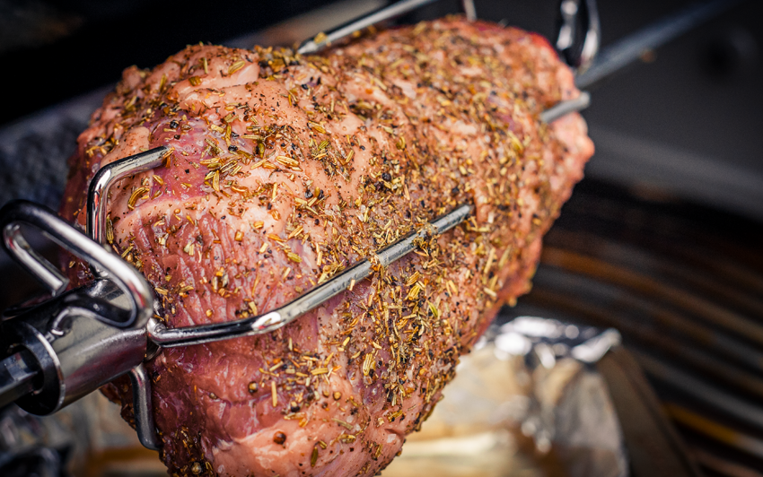 Нога ягненка на электрическом вертеле Нога ягненка на электрическом вертеле