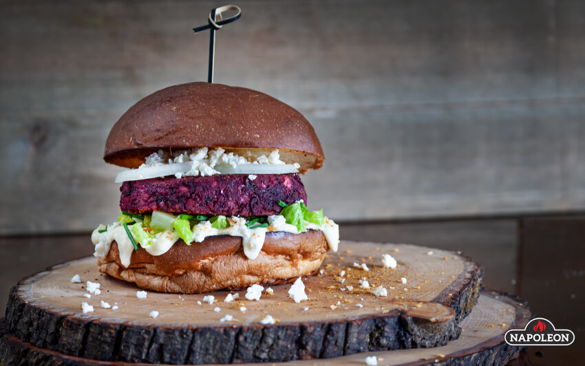 5-servebeetnblackgarlicburger-21june18_0.jpg