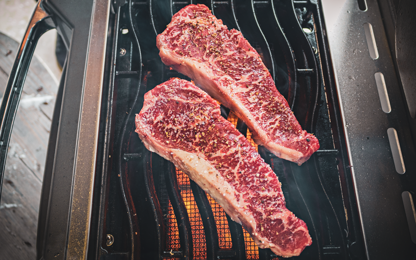 Grilled New York strip steaks recipe-2.png