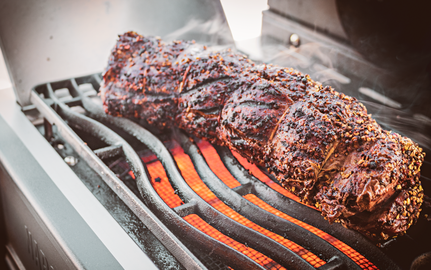 Beef tenderloin au poivre-5.png