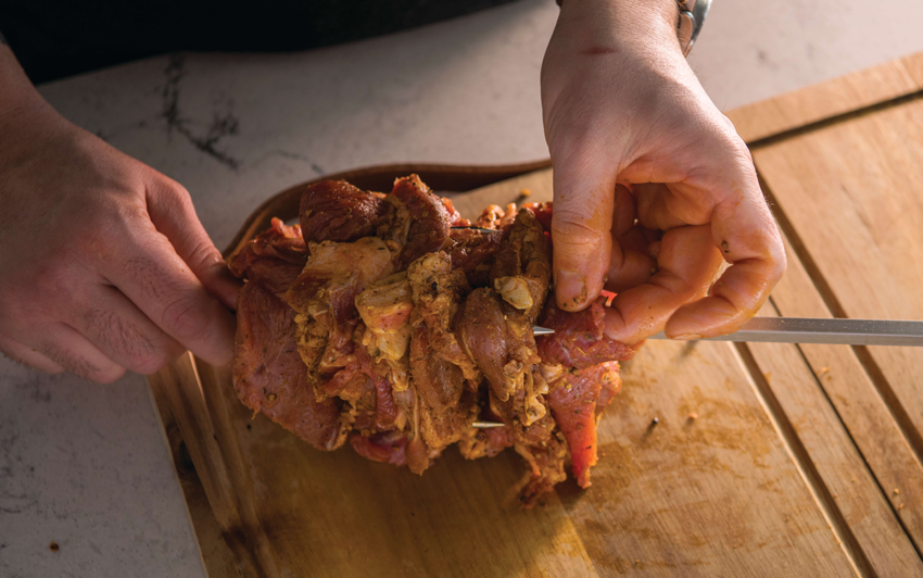 recipeBlog-HDrogue-skewerLambGyro-12feb19-4.png
