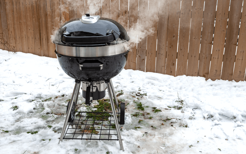 Apple smoked pork chops on a charcoal grill-5.png