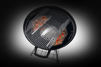 СТАЛЬНАЯ РЕШЕТКА С БОКОВЫМИ СТВОРКАМИ