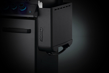 ПРАВЫЙ СТОЛИК СКЛАДЫВАЕТСЯ