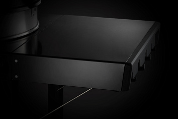 ПРОСТОРНЫЙ СТОЛИК