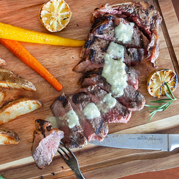 Маринованные стейки из телятины