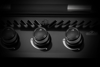 ЭРГОНОМИЧНЫЕ РУЧКИ УПРАВЛЕНИЯ