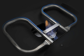 ДВЕ НЕЗАВИСИМЫЕ МОЩНЫЕ ГОРЕЛКИ