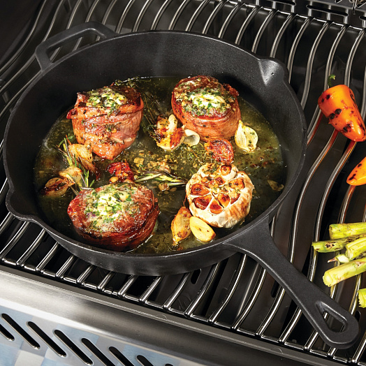 Чугунная сковорода