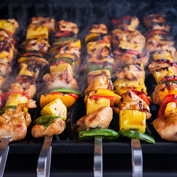 Куриные шашлычки по-гавайски