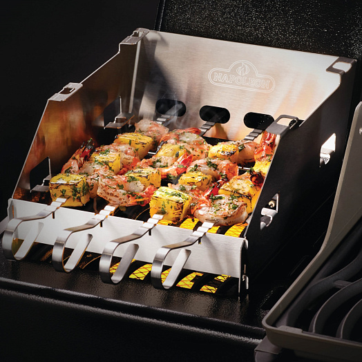 Экран с шампурами