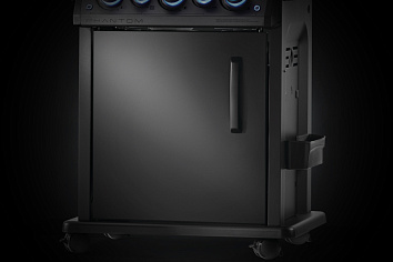 ФАСАД ГРИЛЯ ЗАКРЫТ ДВЕРКОЙ